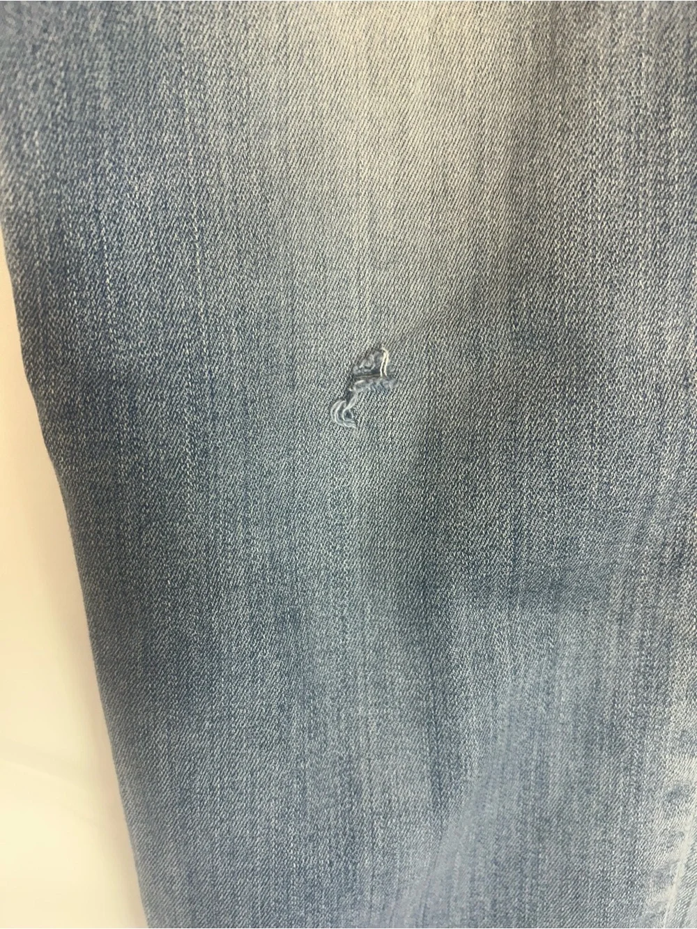 Levi's Men's Slim Straight Light Blue Jeans